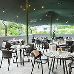 Talbot Hotel 4*