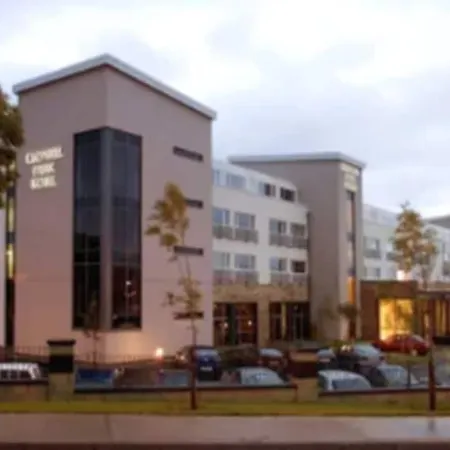 Talbot Hotel 4*