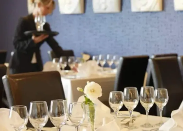 Отель Talbot Клонмел