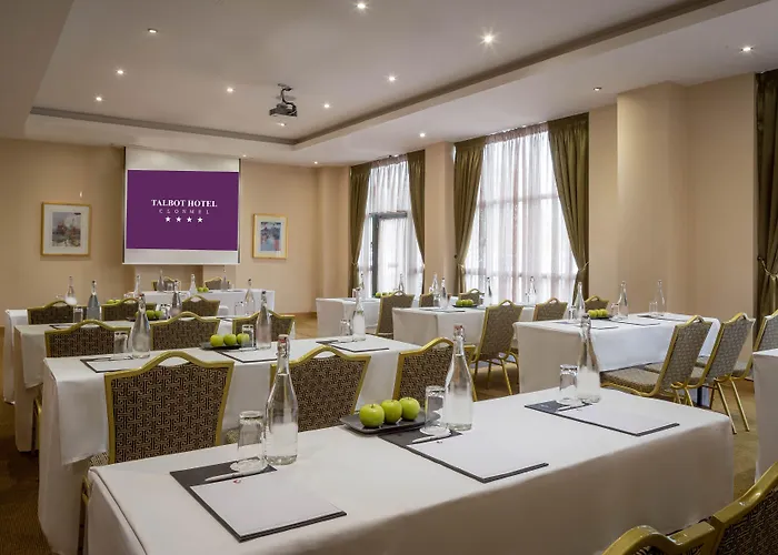 Talbot Отель